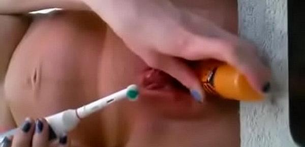  Pregnant woman masturbates and has pulsating orgasm